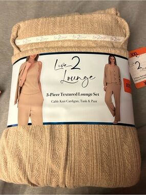 Live 2 Lounge  3-Piece Cable Knit Textured Lounge Set, Tan, Size XXL. NWT
